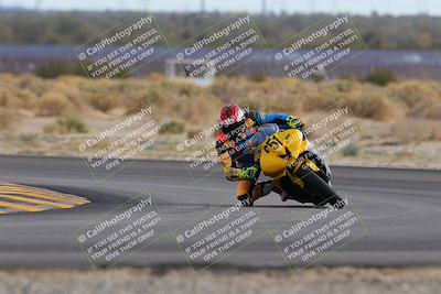 media/Dec-17-2022-SoCal Trackdays (Sat) [[224abd9271]]/Turn 16 (210pm)/